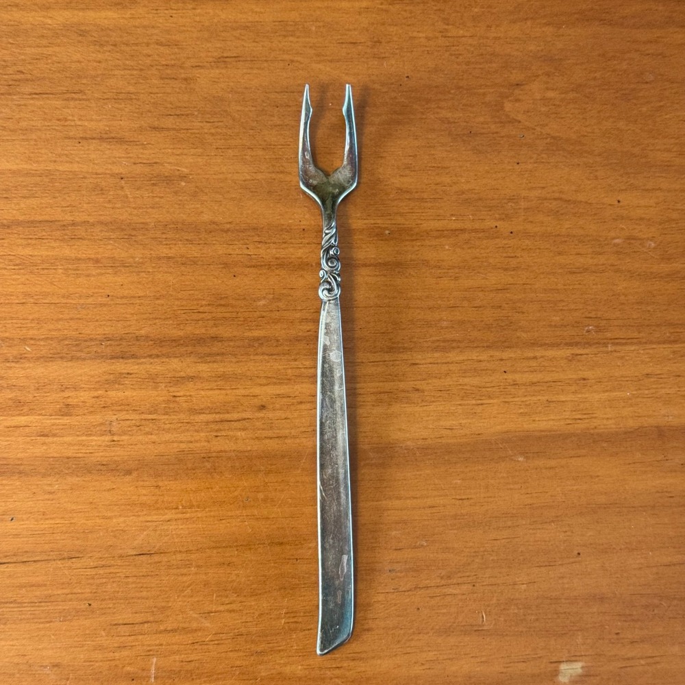 Oneida Community South Seas Silverplate Lemon Fork Vintage 1955 Mid Century